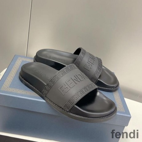 Fendi Signature Slides Unisex Fendace Logo Rubber Black