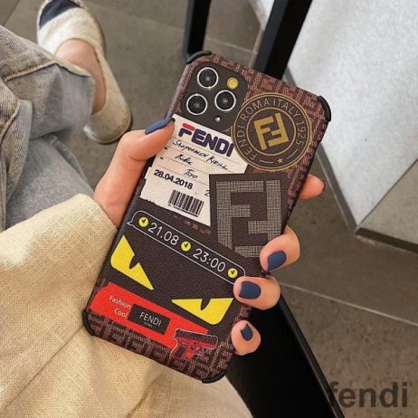 Fendi 아이폰 케이스에서 FF Grefitte 직물 Brown